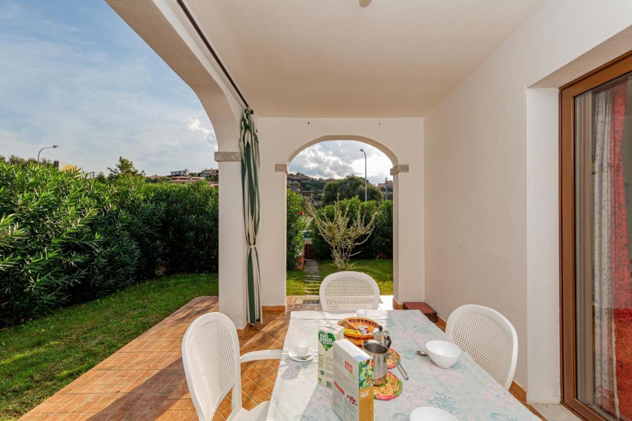 Appartamento Residenziale Trilocale 6 Posti Letto Via Sardegna San Teodoro San Teodoro  Eksteriør billede