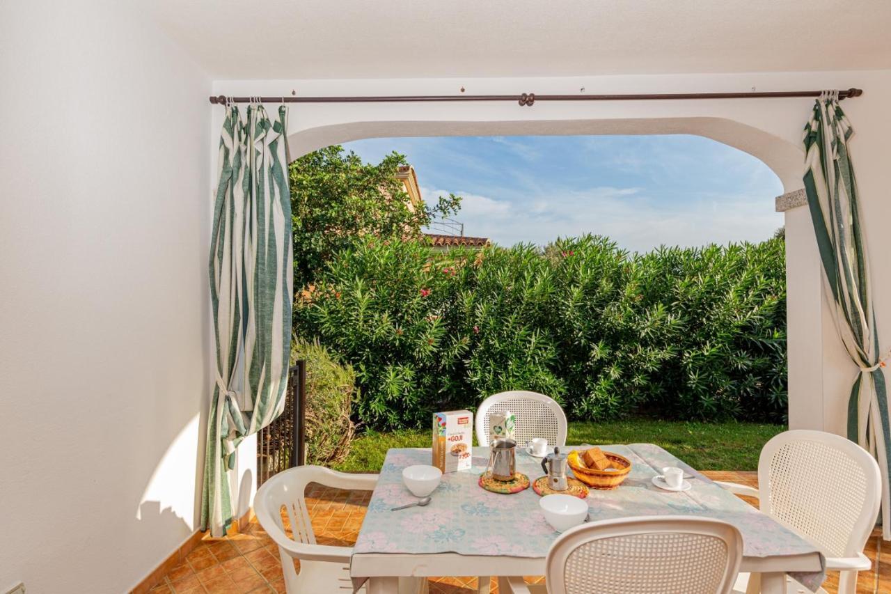 Appartamento Residenziale Trilocale 6 Posti Letto Via Sardegna San Teodoro San Teodoro  Eksteriør billede