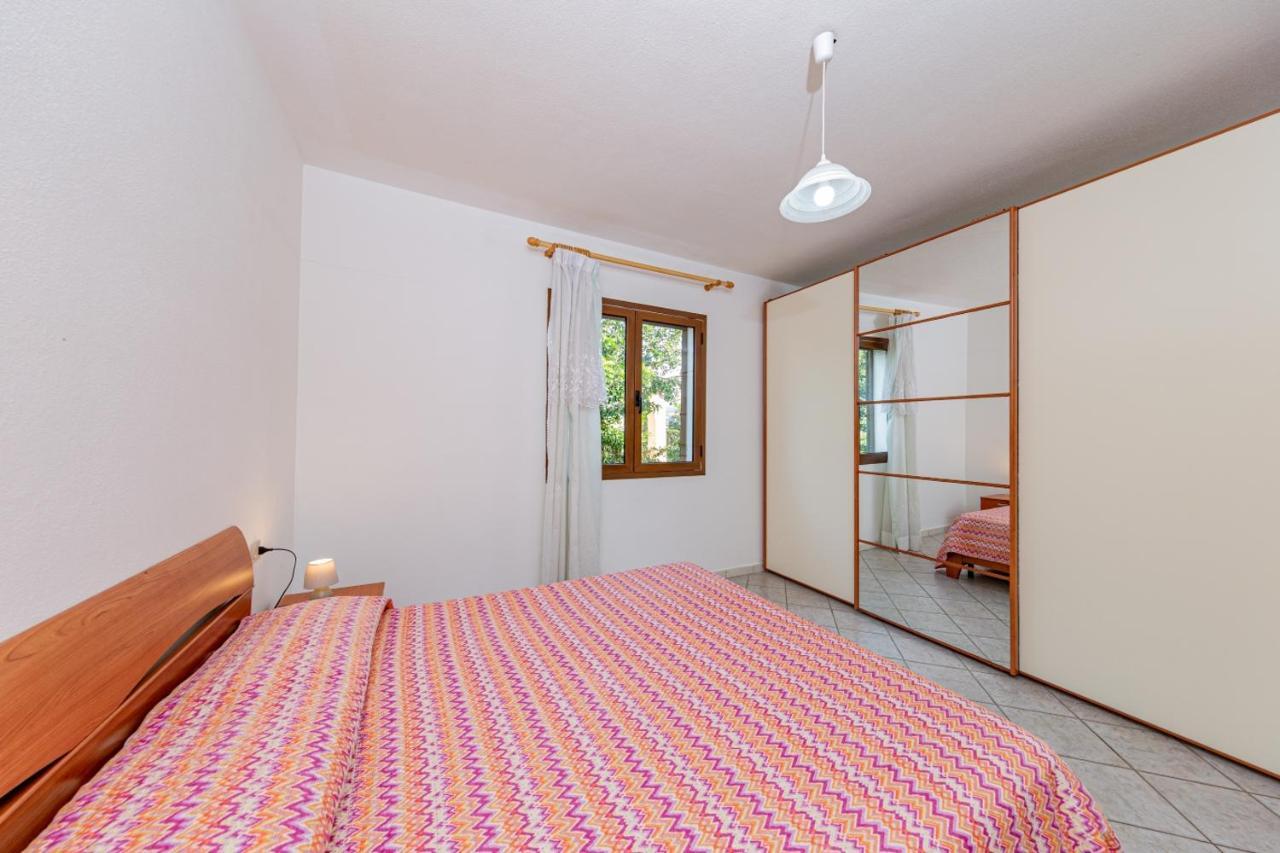 Appartamento Residenziale Trilocale 6 Posti Letto Via Sardegna San Teodoro San Teodoro  Eksteriør billede